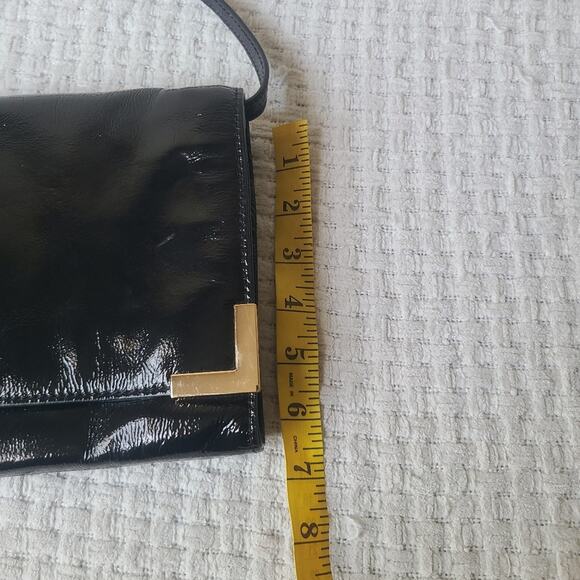 Michael Kors Black Clutch with Glossy Finish Shoulder Bag - Picture 9 of 13